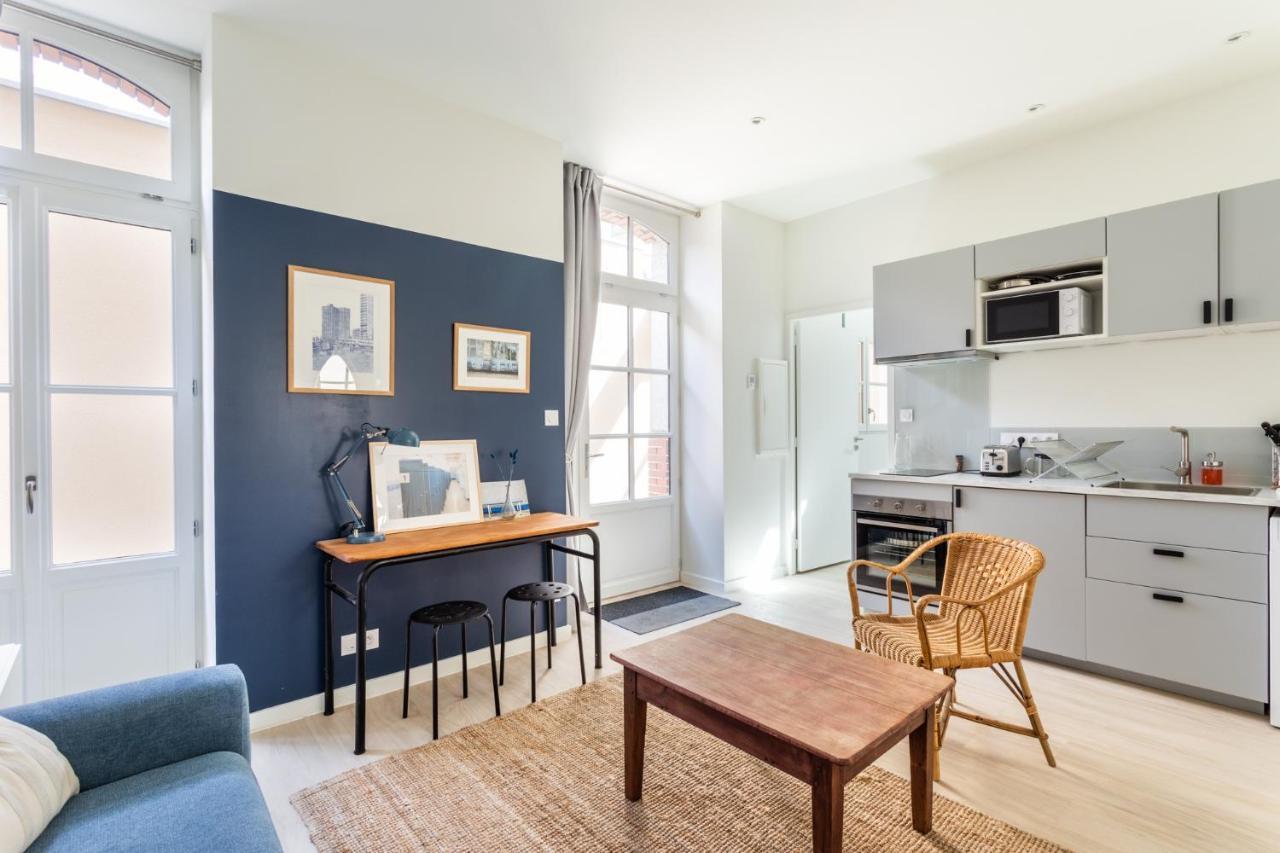 Les Carmelites - Appartements Dans L'Hyper-Centre De Rennes Kültér fotó